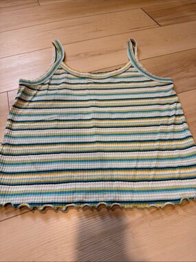 FarWest Tank Top with Feminine Hem